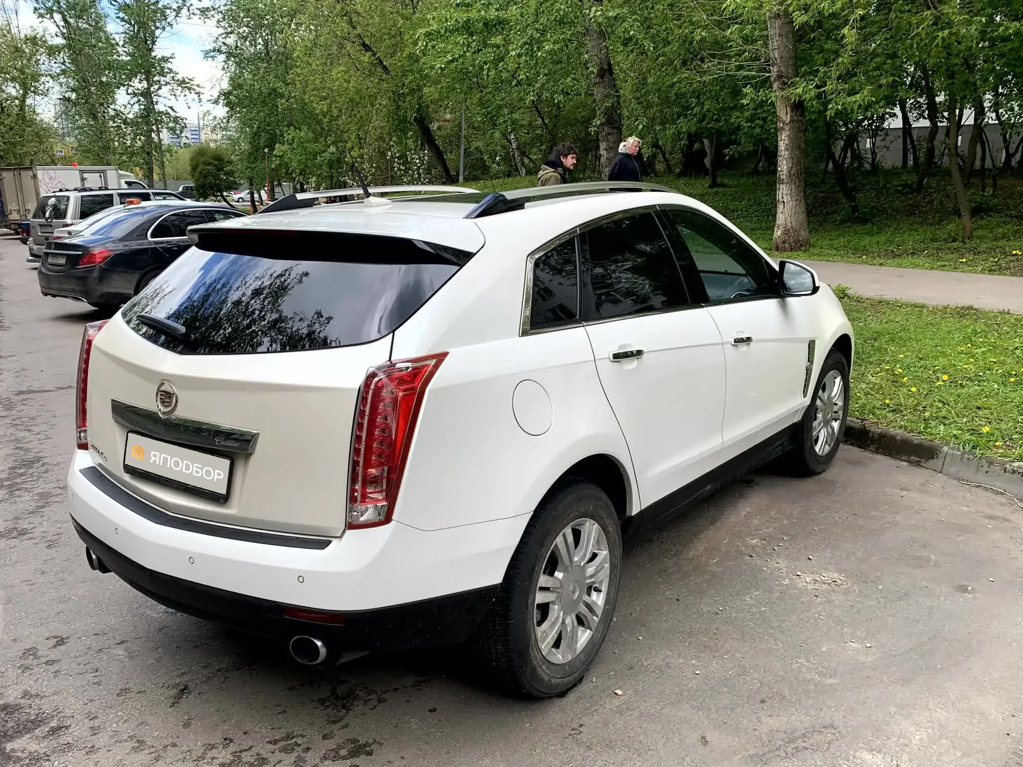 CADILLAC SRX