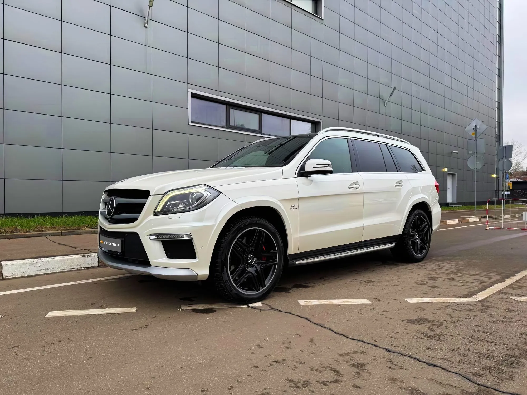 MERCEDES-BENZ GL-CLASS GL 63 AMG